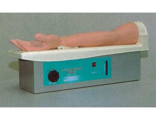 Ѫ?d��)�������׷���ģ�?></a></td>
                        <td height=